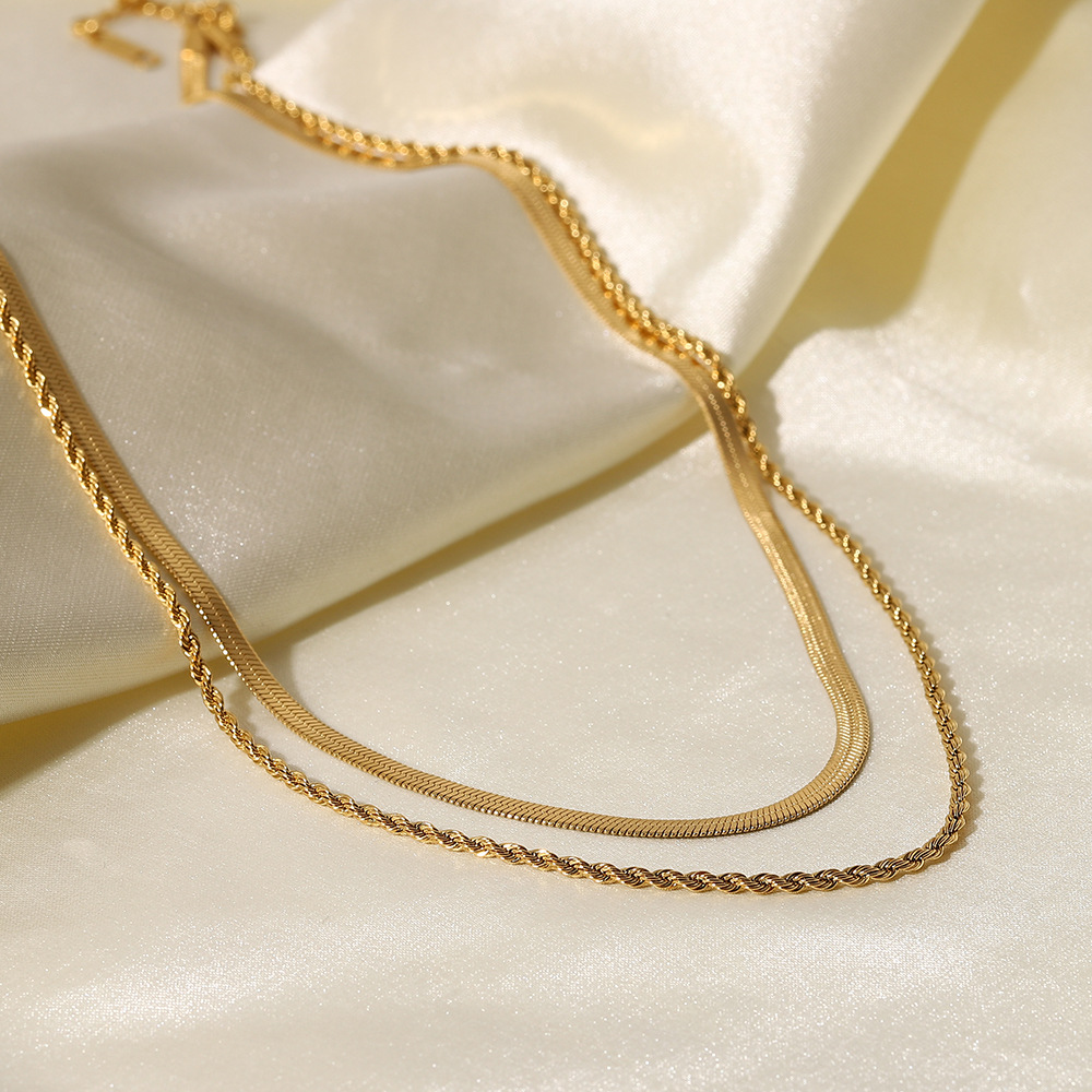 Snake bone chain