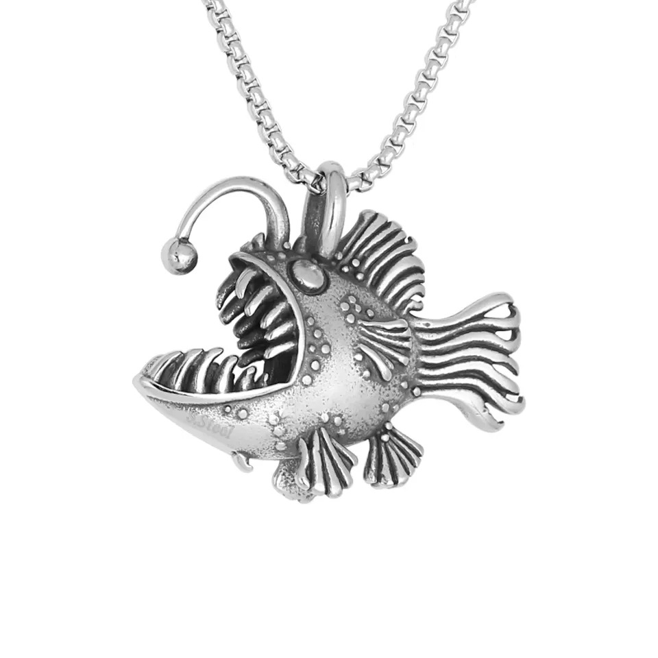 New stainless steel lantern fish pendant necklace European and American retro personality pendant men's titanium steel pendant jewelry