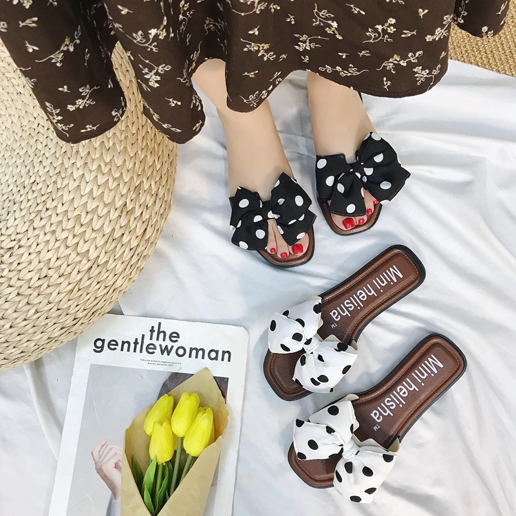 Bow slippers