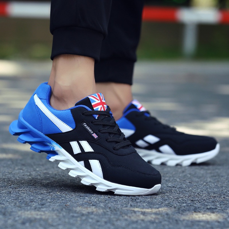 Men's sports shoes