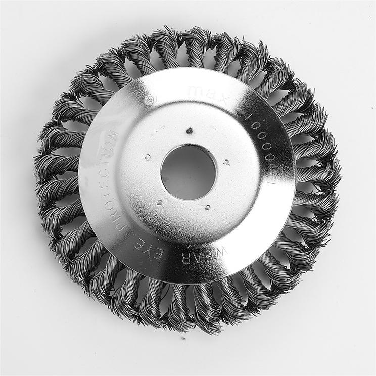 Weeding brush