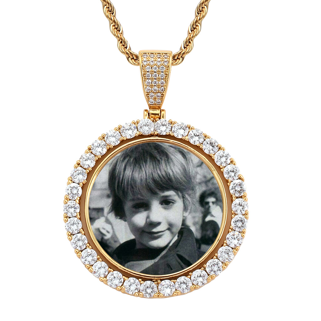 Photo necklace