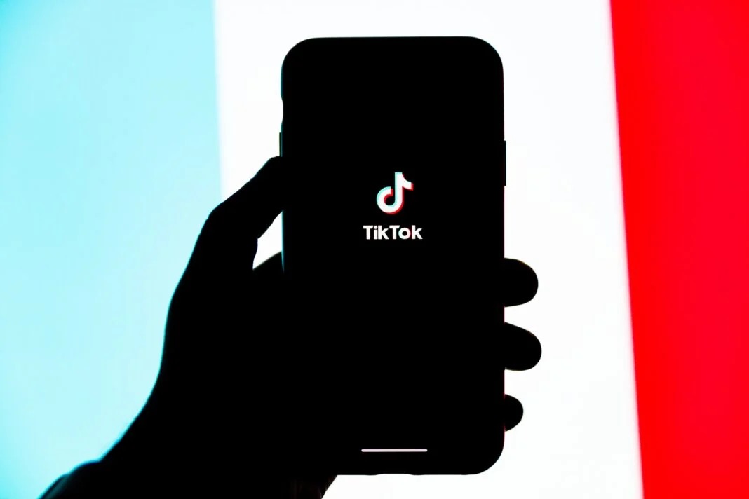 TIKTOK ANNOUNCES NEW FEATURES, INCLUDING PHOTO MODE SIMILAR TO INSTAGRAM