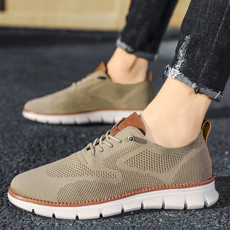Men's mesh running shoes